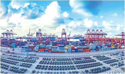 改革作楫開放為帆，駛向更加壯闊的進出口航程